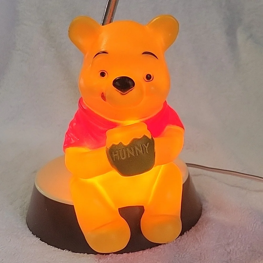 Winnie The Pooh 3 Way Lamp 1977. All Lights Work. Dolly Toy Company
